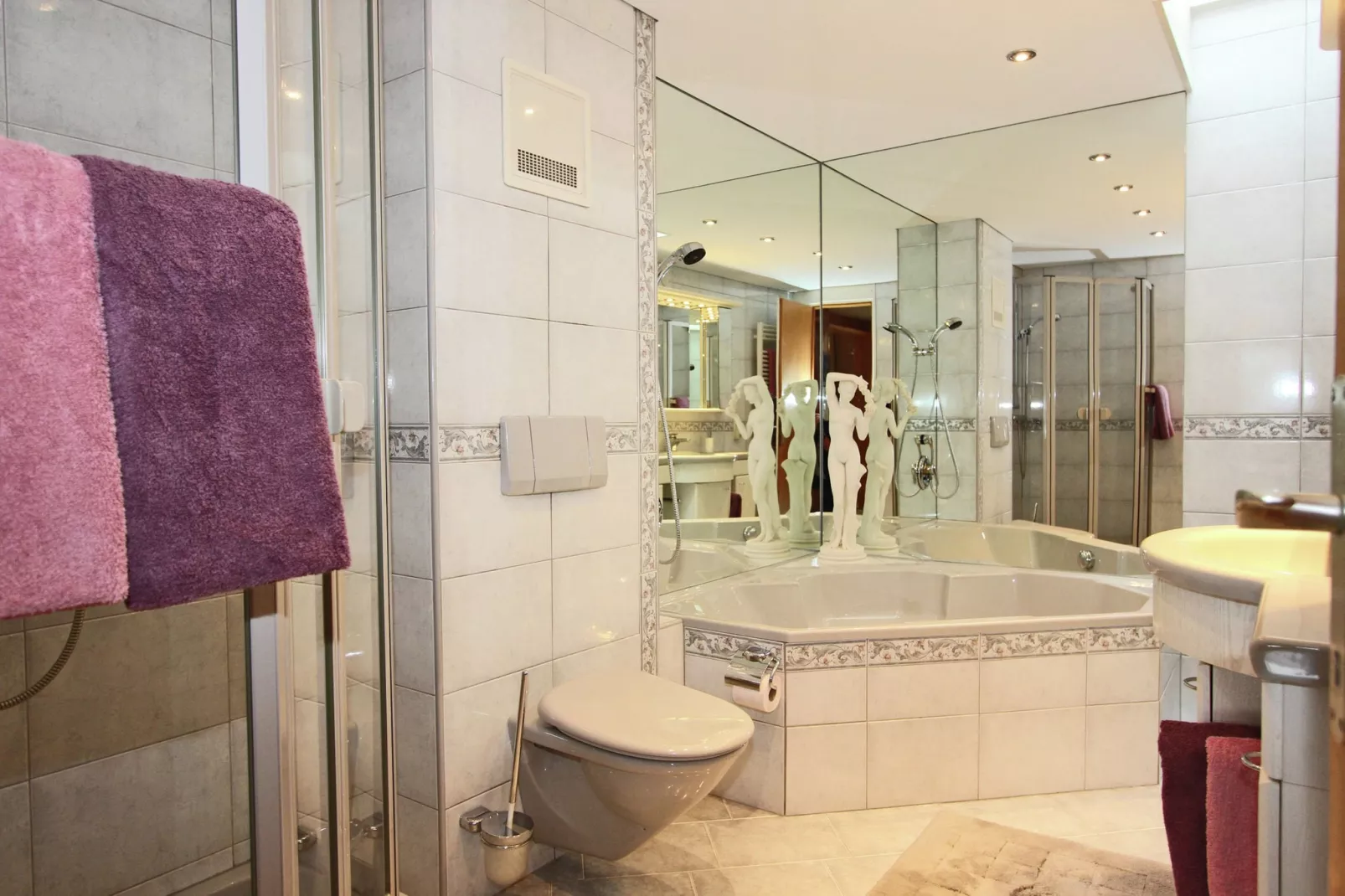 Moosbrugger-Bathroom