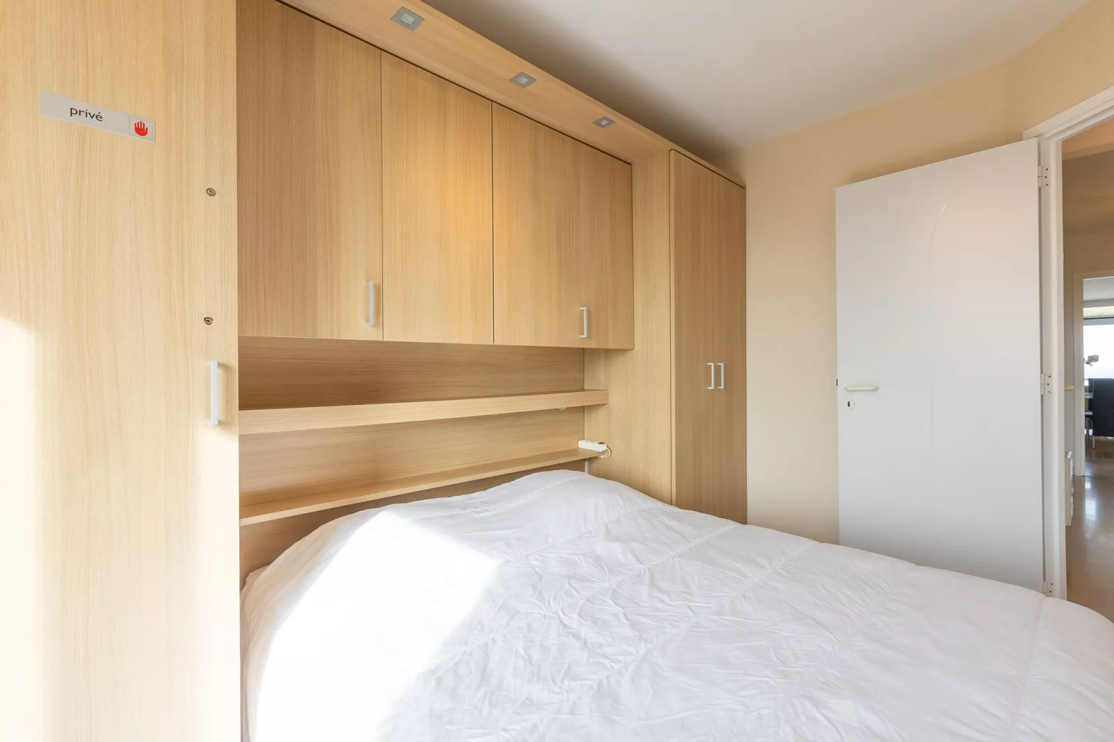 Mistral 0901-Bedroom