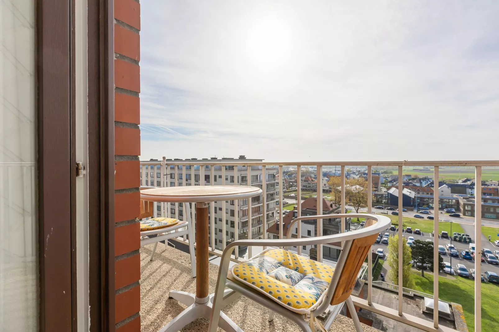Mistral 0901-Terrace balcony