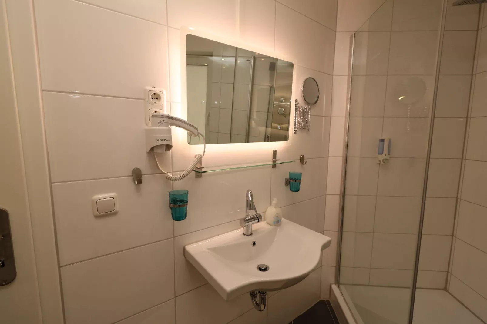 New Apartment Riza-Bathroom