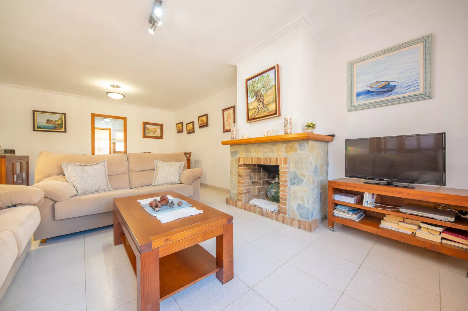 North House-Living room