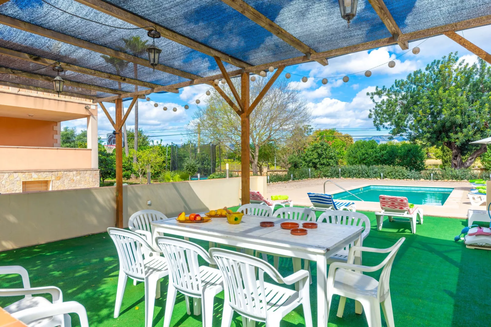 Es Garroveret-Terrassenbalkon