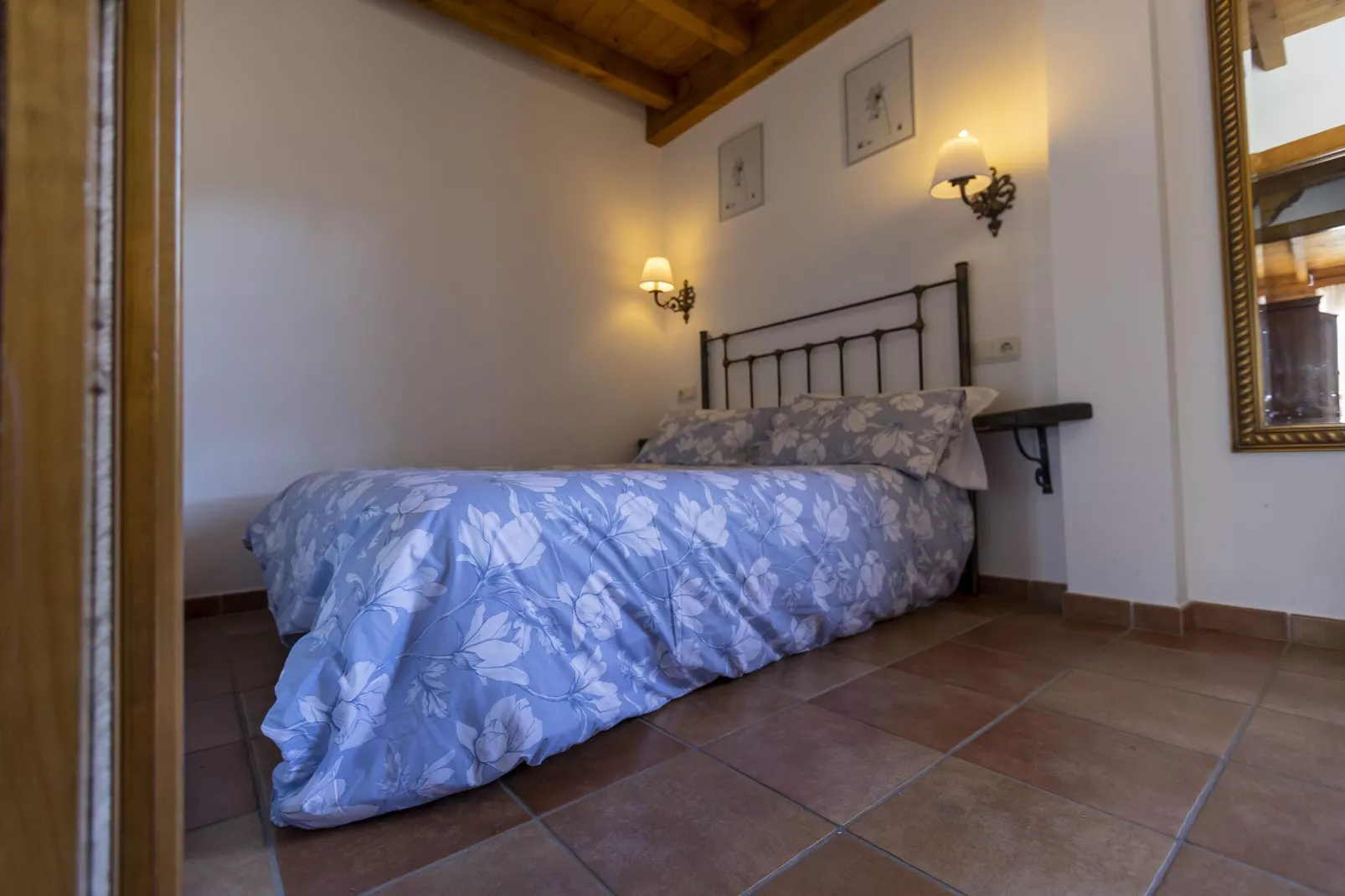 Casa Rural Poza de la Torca II-Schlafzimmer