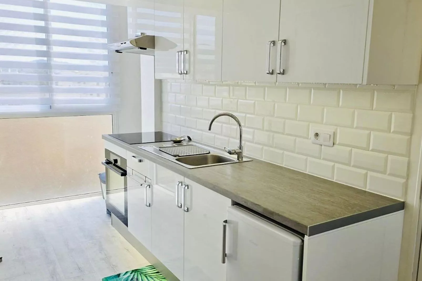 JUNGLE-Kitchen