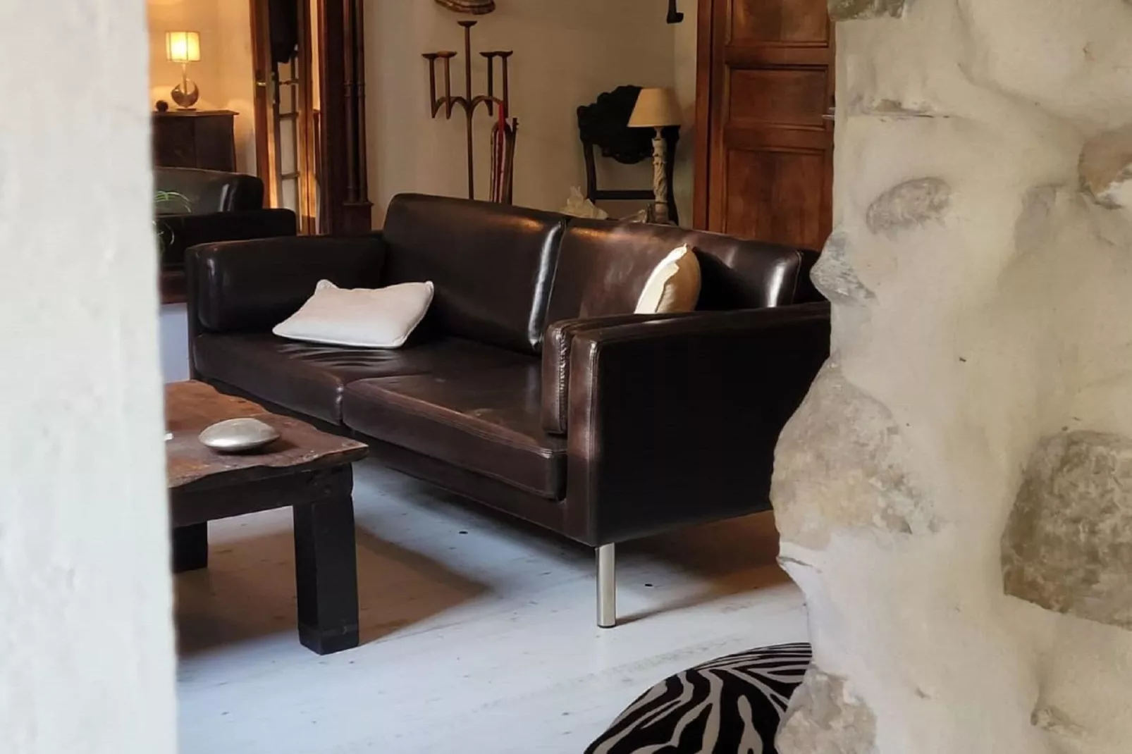 L'Aubépine-Living room