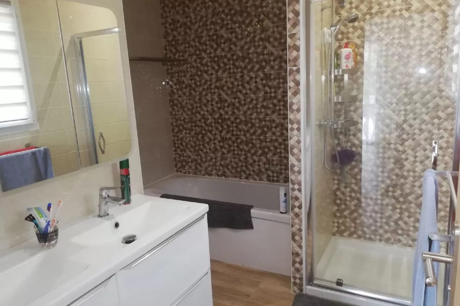 La Garenne-Salle de bain
