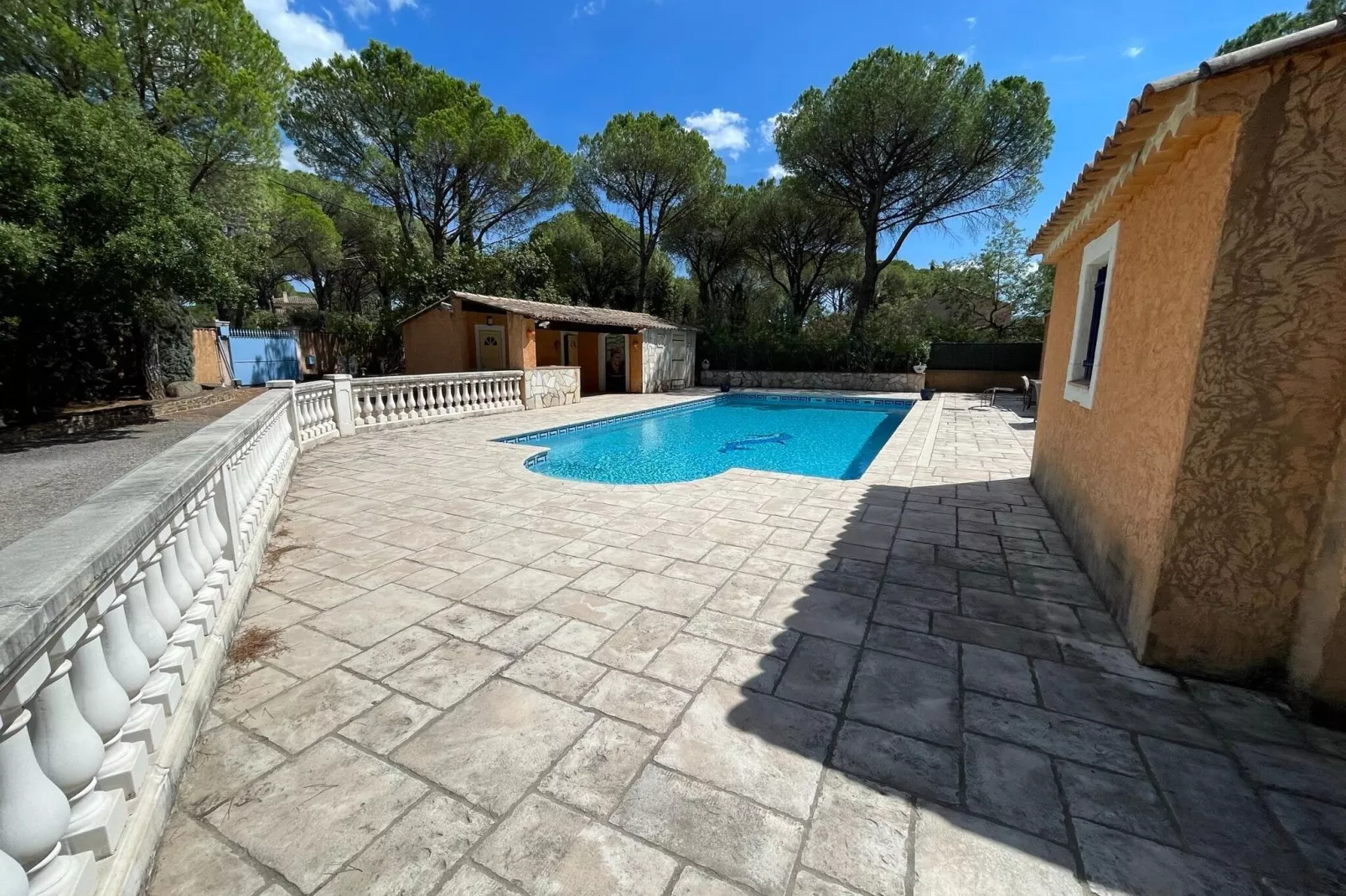 Villa Polau-Exterior summer