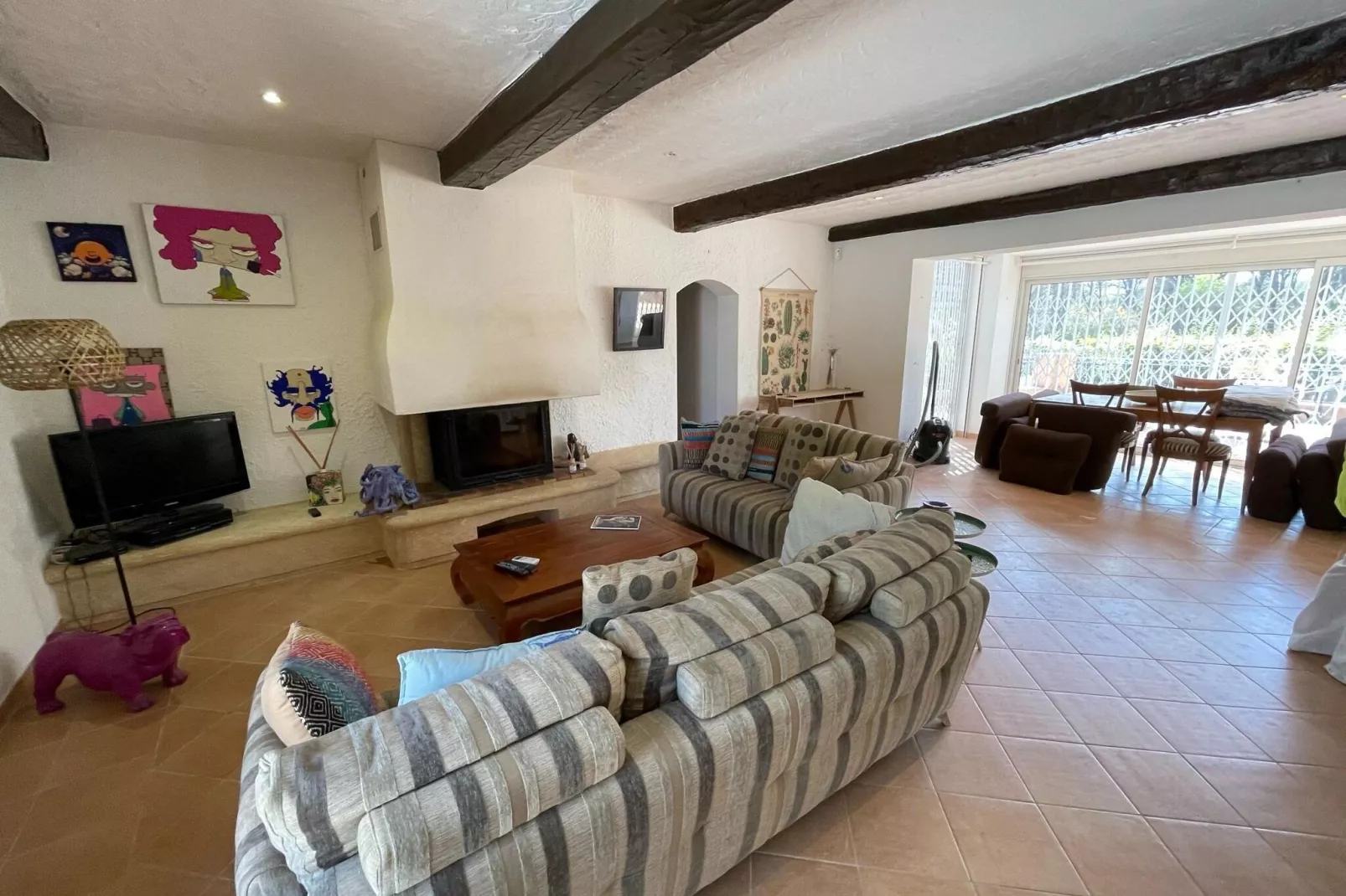 Villa Polau-Living room