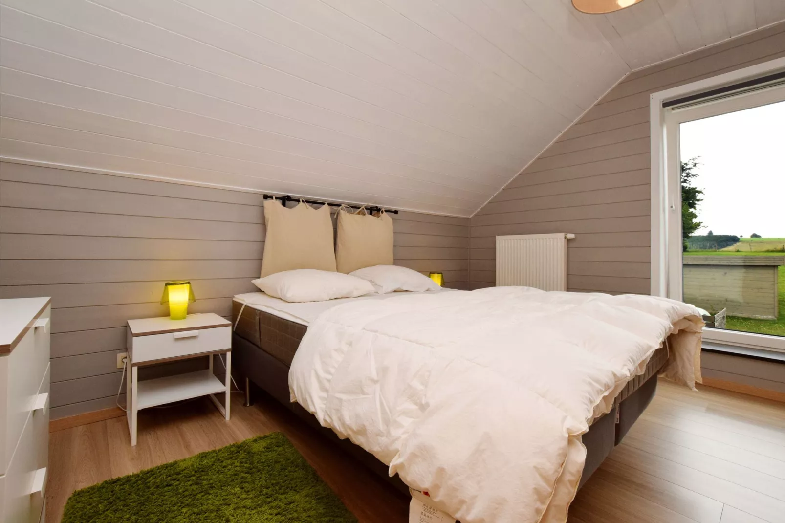 Dinez - Schlafzimmer