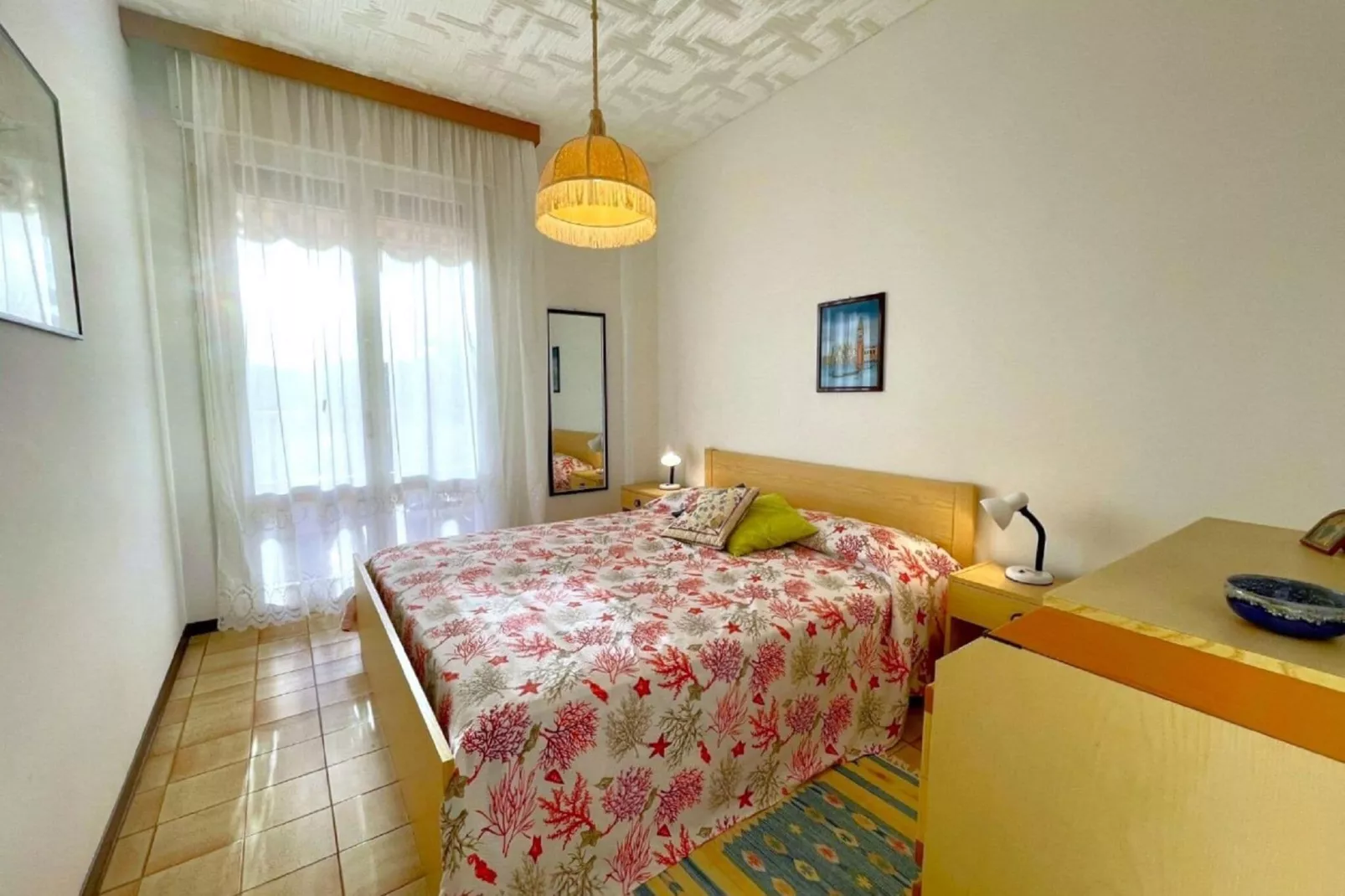 Nicesolo 34-Bedroom