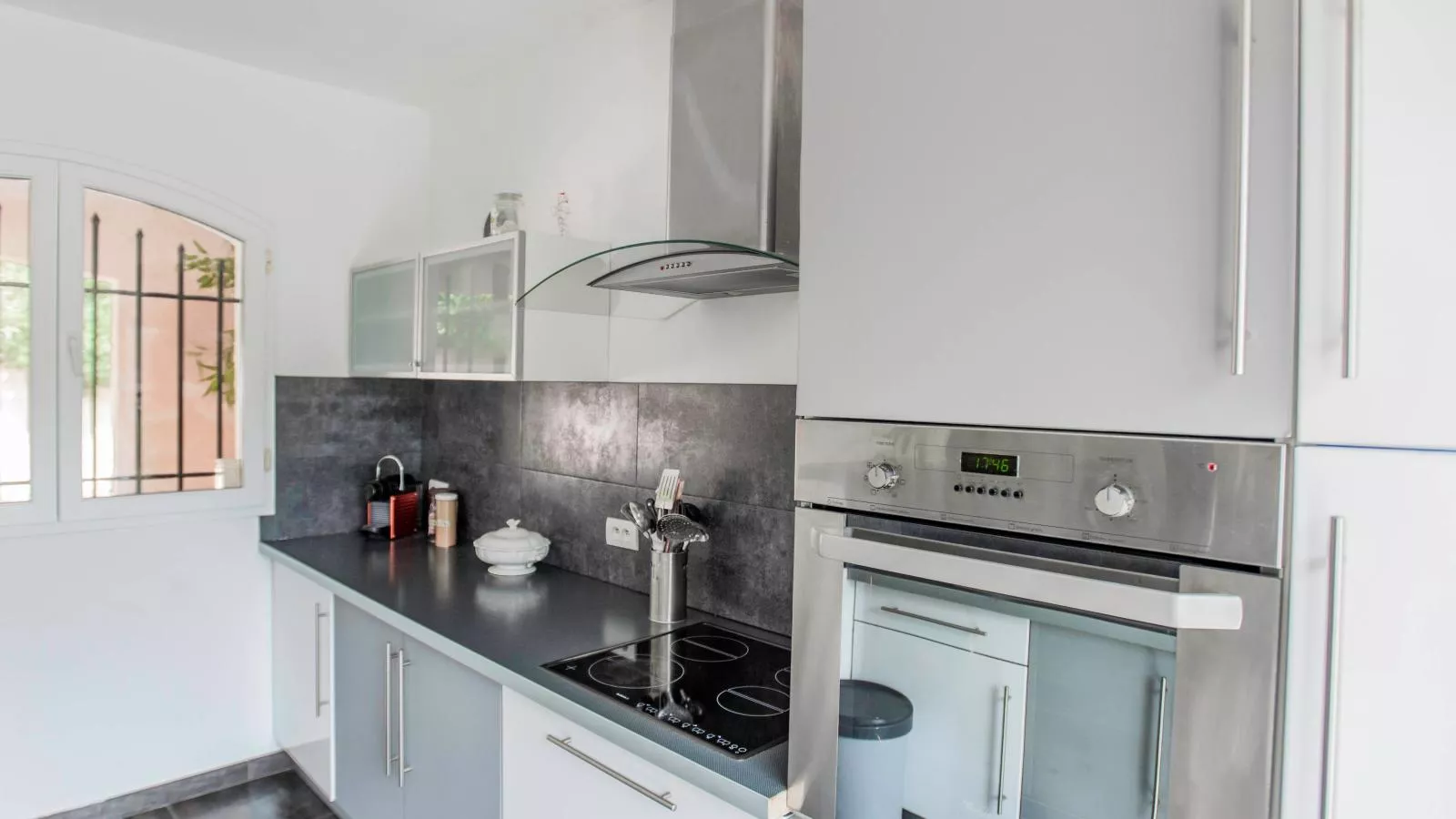 Lena-Kitchen