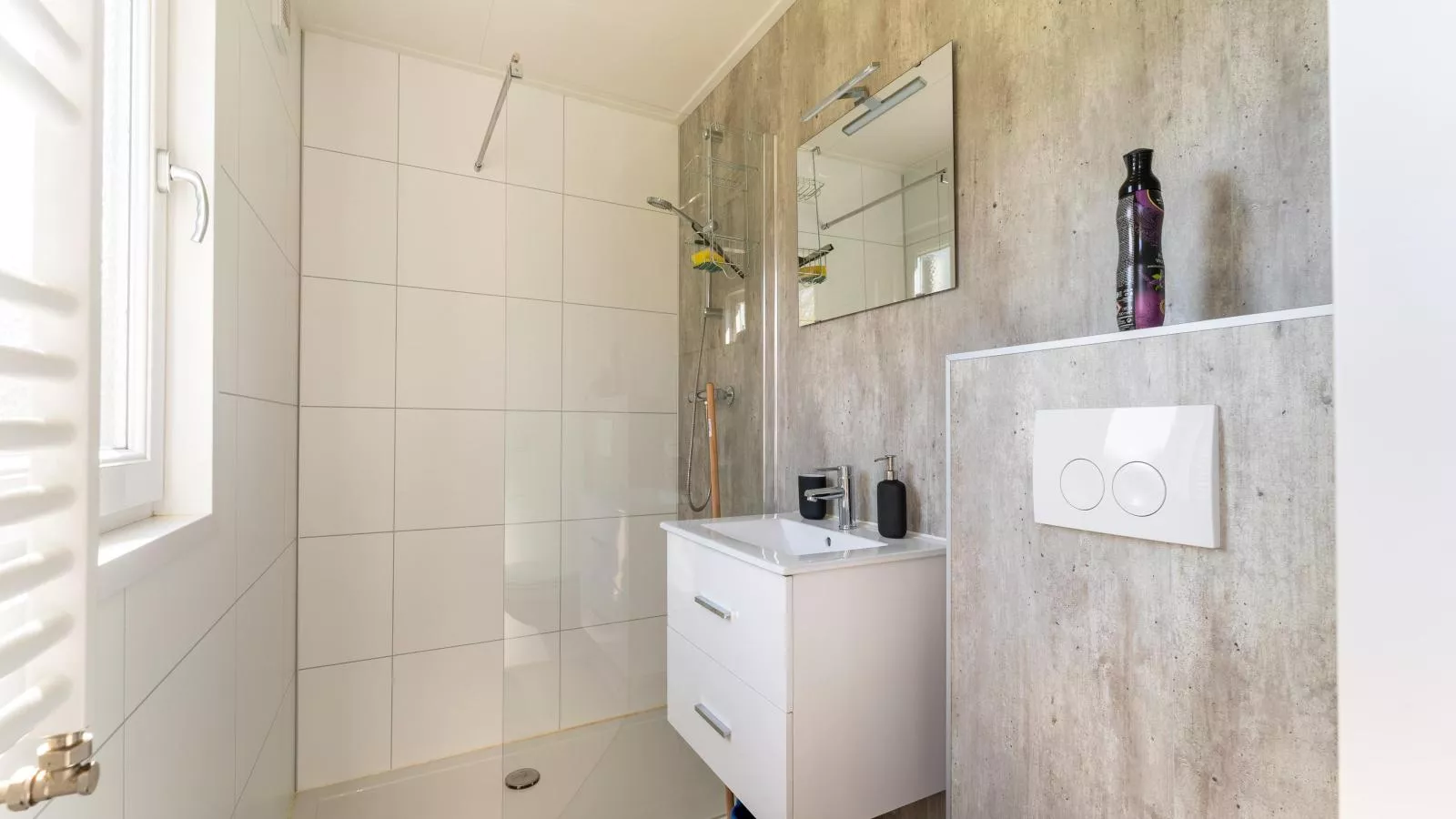 Brabants Weelde-Bathroom