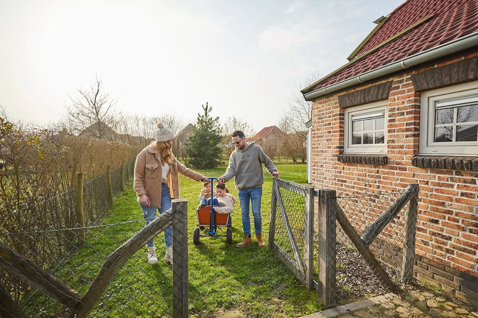 Buitenhof De Leistert 16-Gardens summer