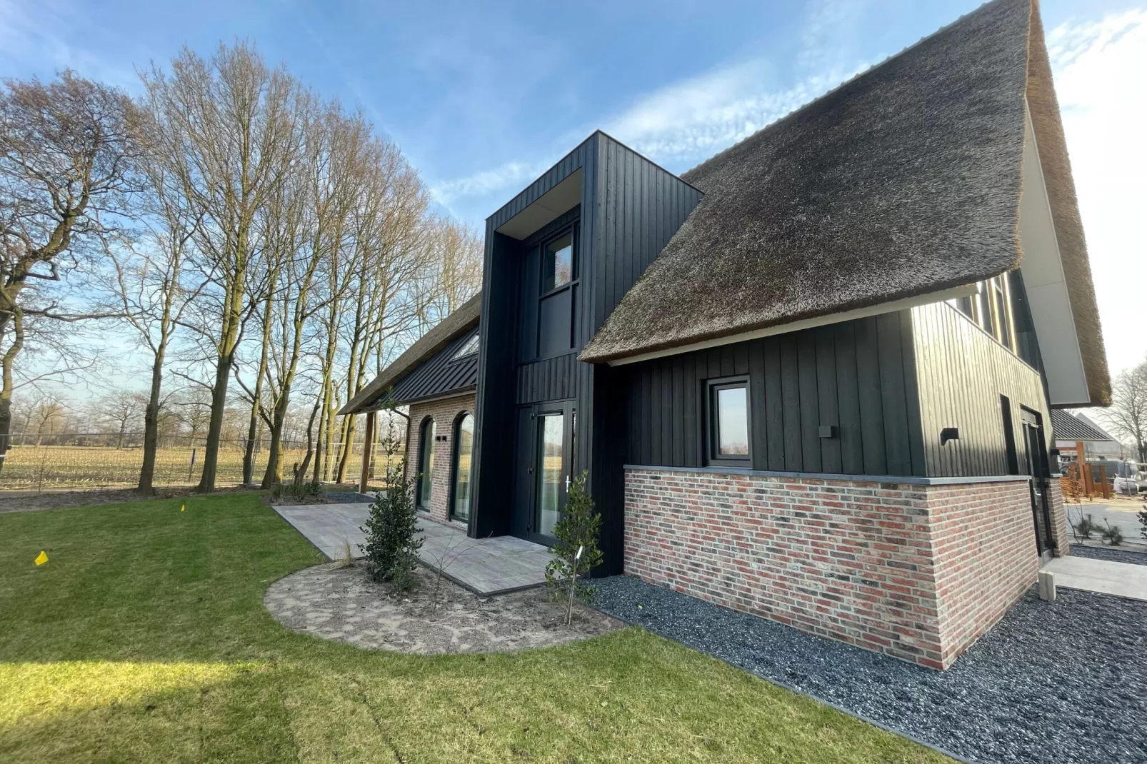 Boerderij Villa Wellness-Exterior summer