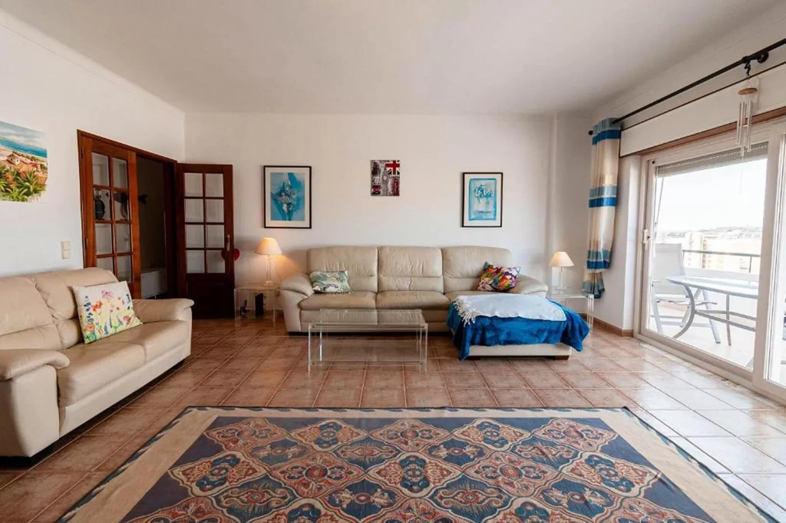 Barinel A040-Living room