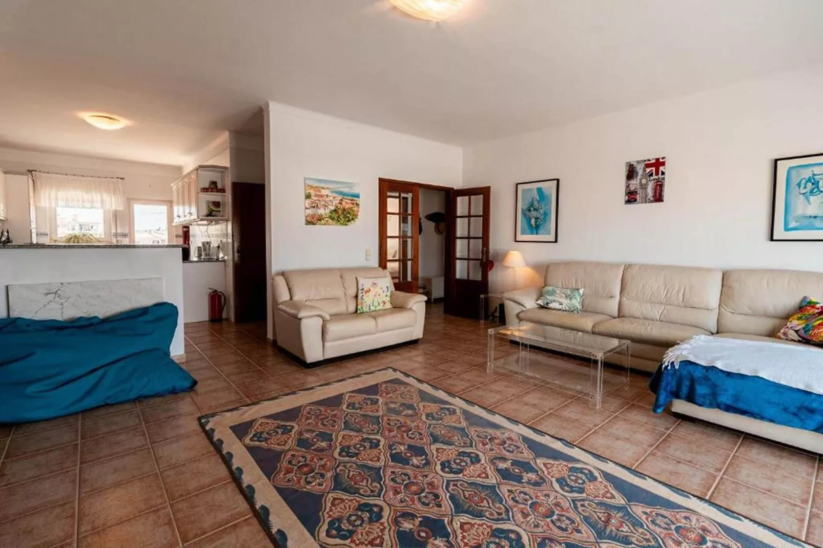 Barinel A040-Living room