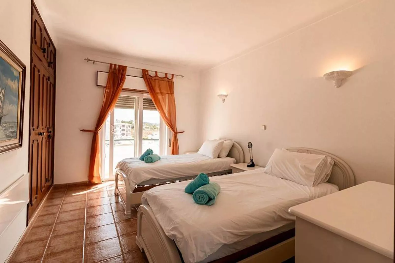 Barinel A040-Bedroom