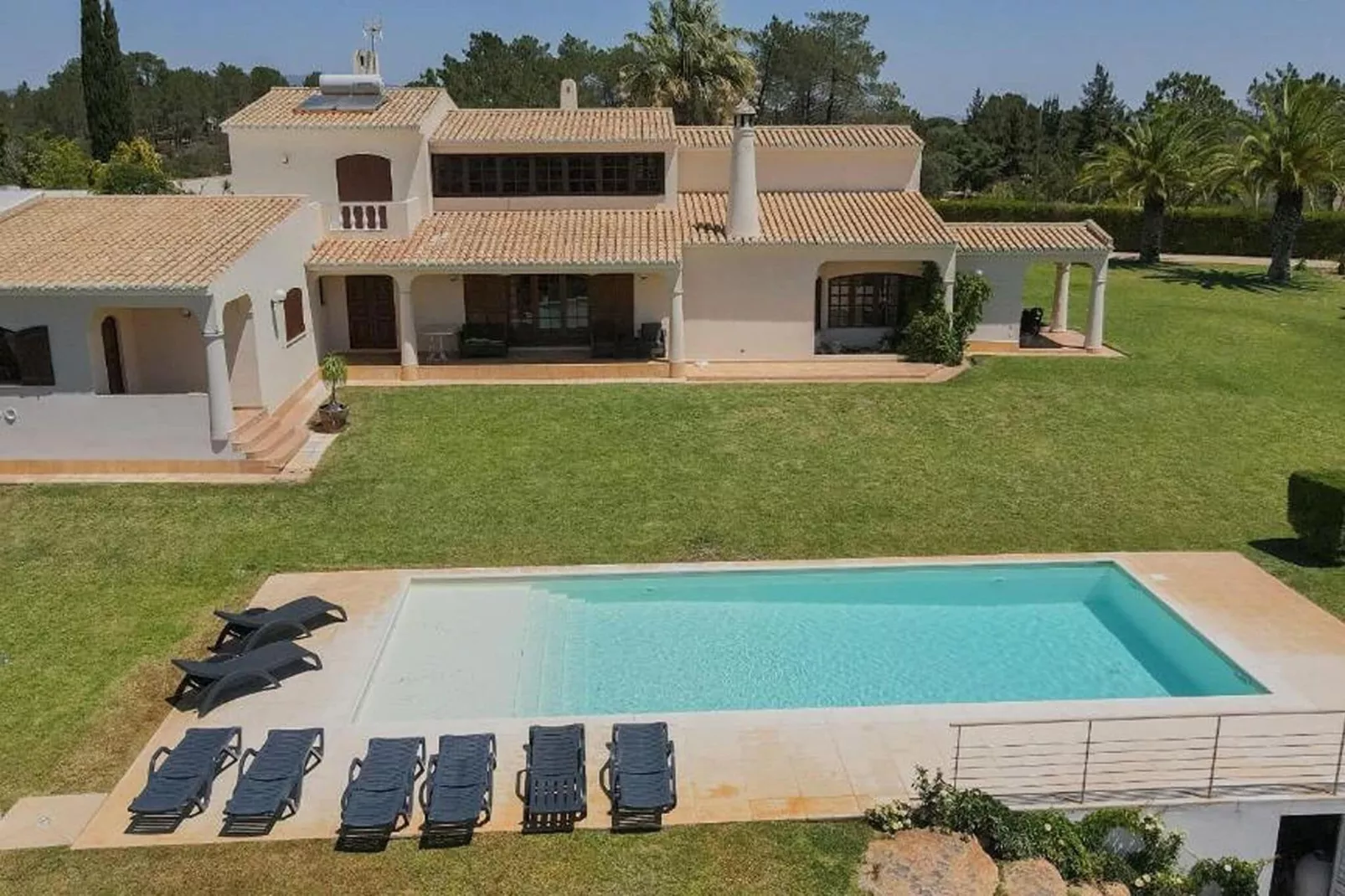 Villa Pétalos de Amor-Außenbereich Sommer