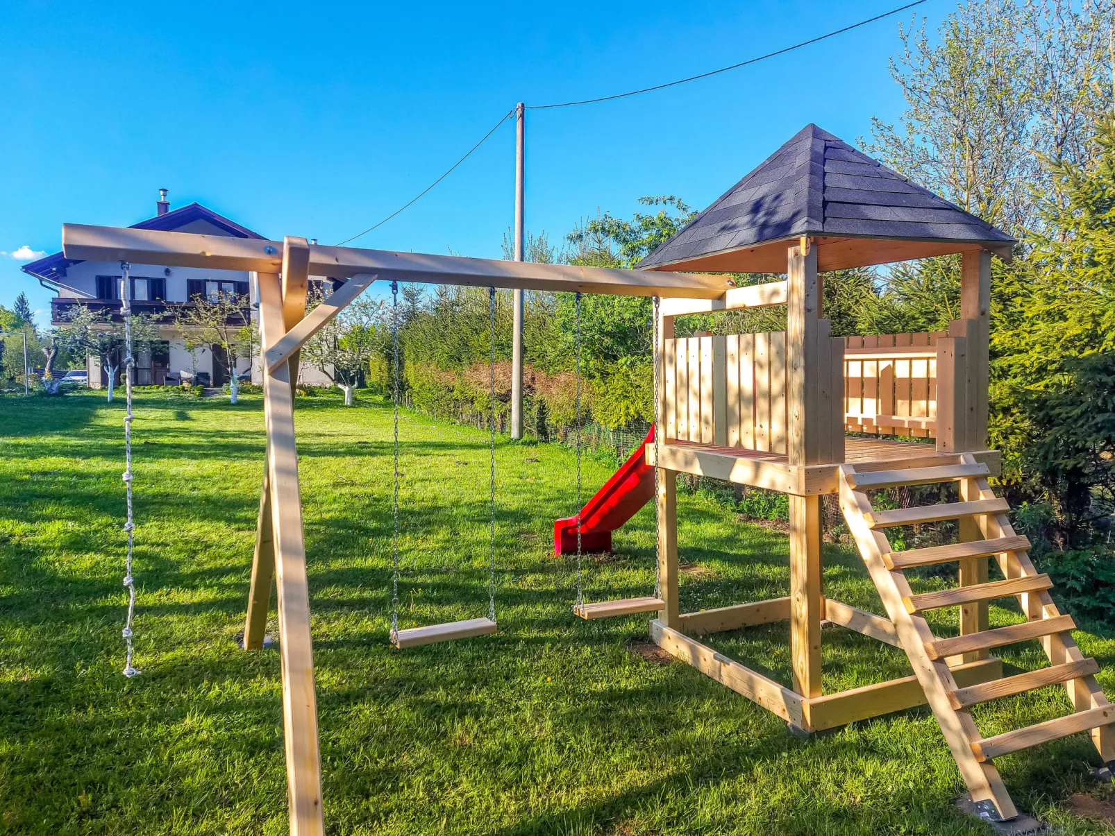Relax & Play-Outside