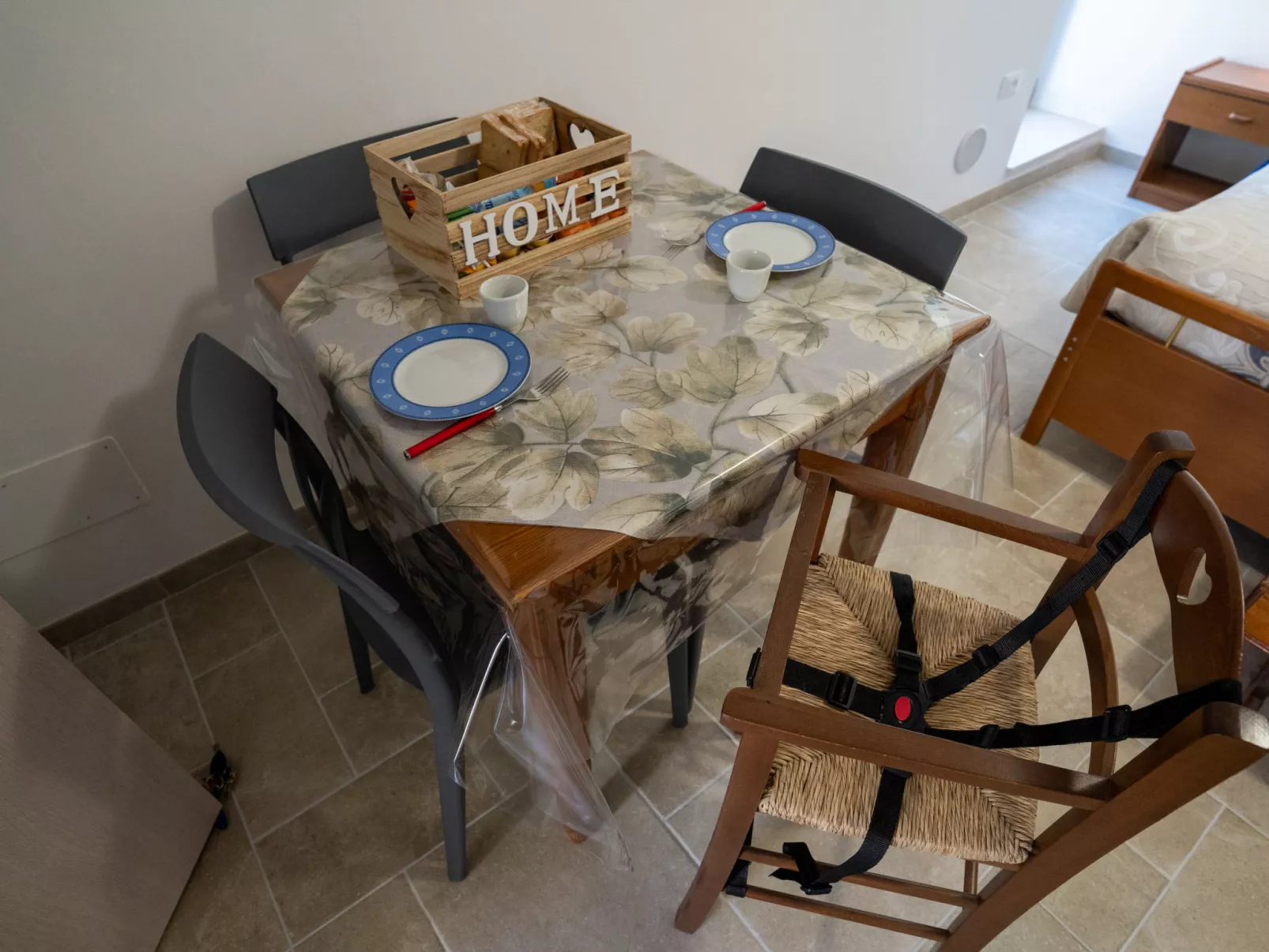 Adelina a Gamberale-Inside