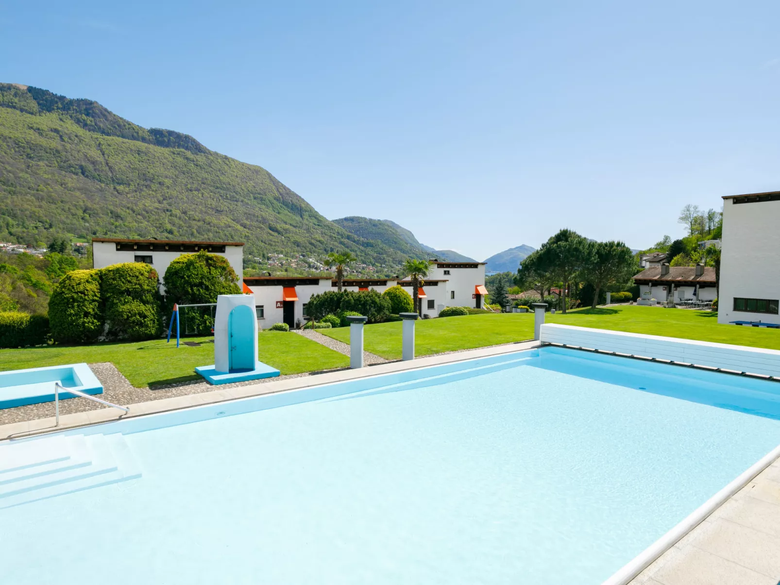Villaggio Sureggio - App. C1-Draußen