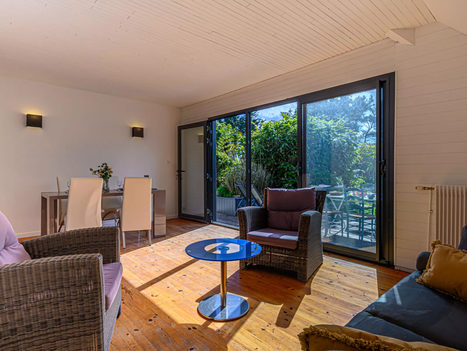 Villa Pyramide II-Inside