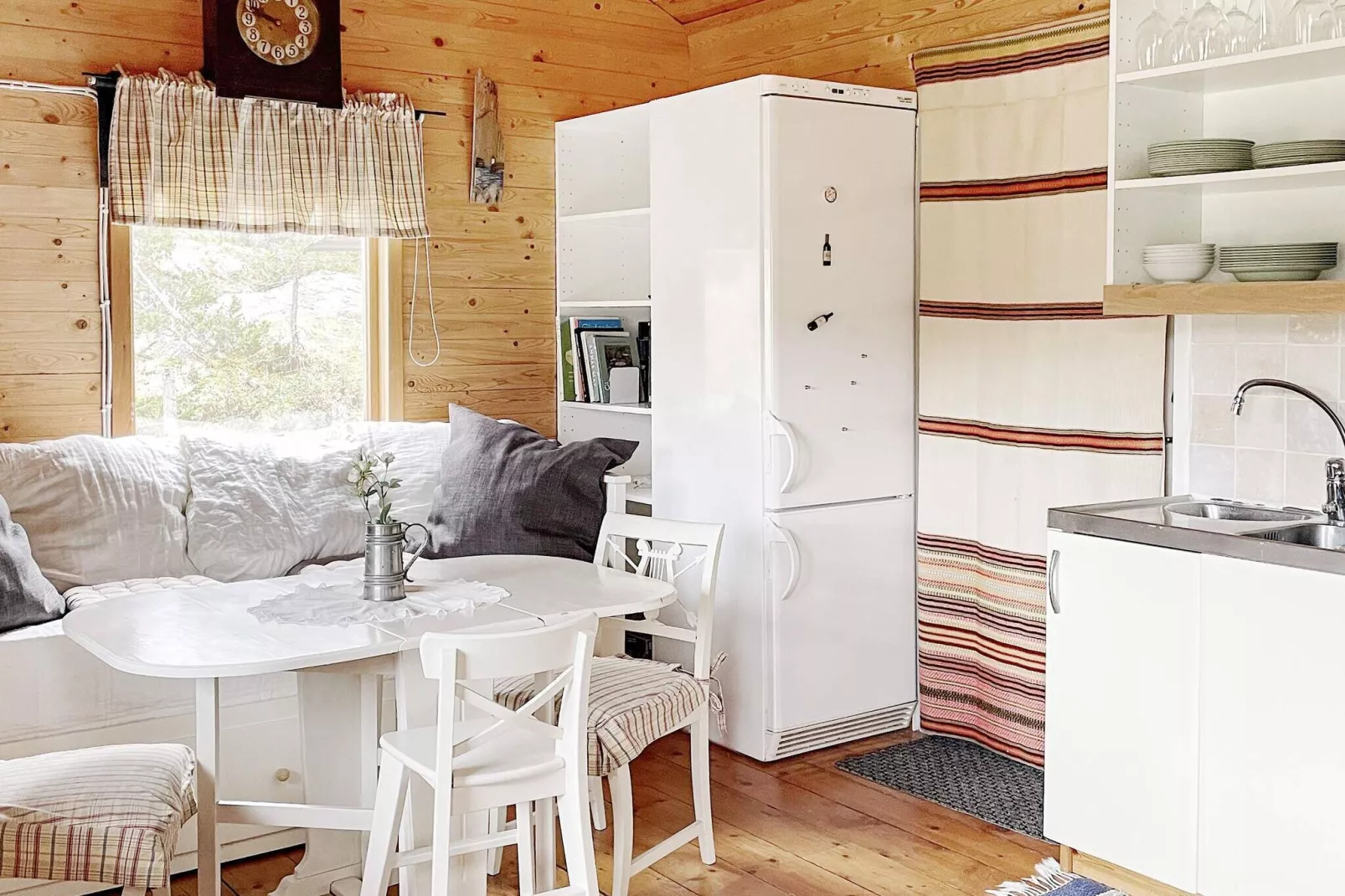4 person holiday home in GRÄSÖ-Indoor