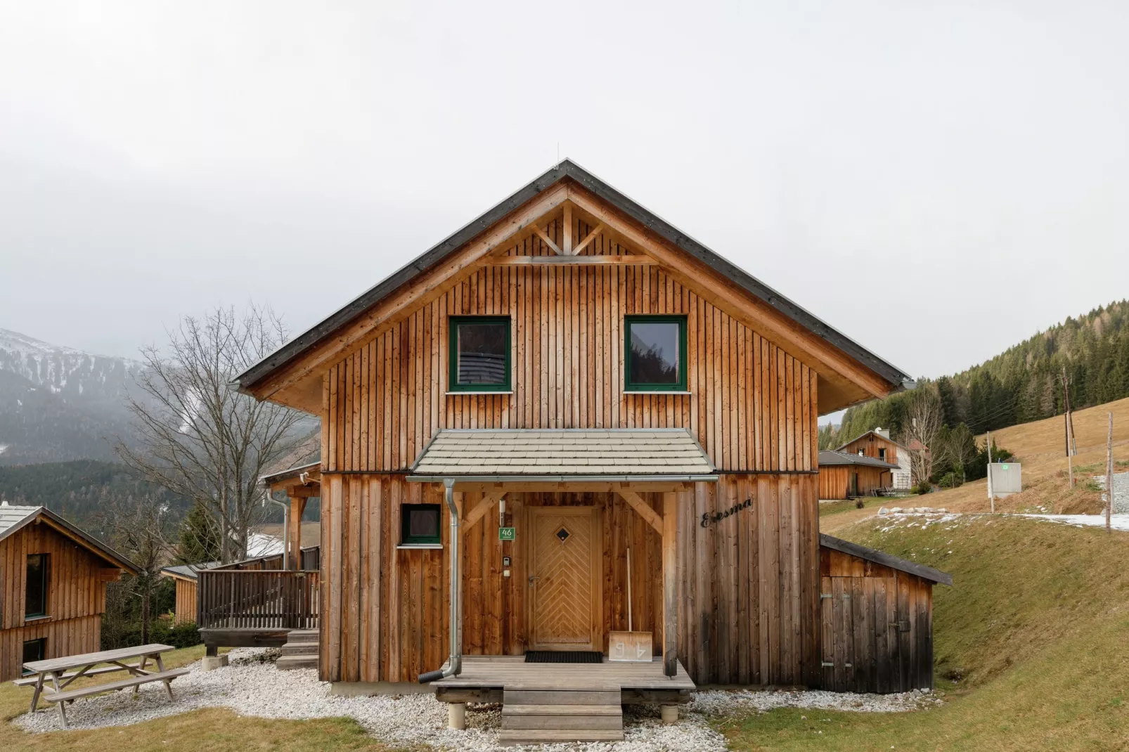Chalet Eresma-Exterior summer