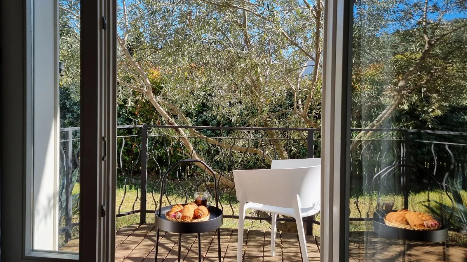 Le Ranch-Terrace balcony