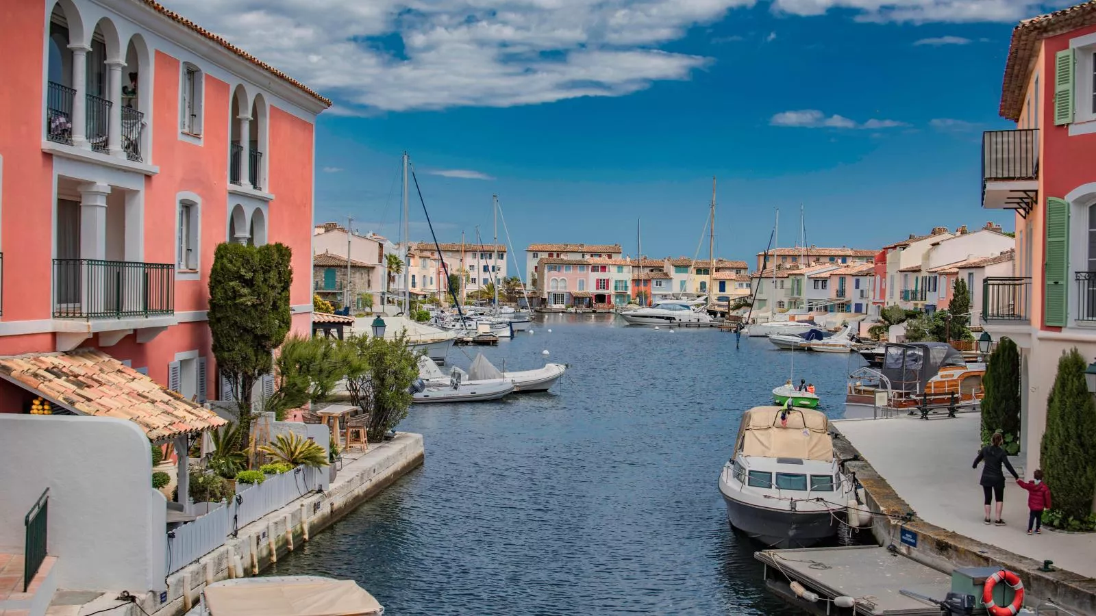 Maison du Port-Zones d'été à 1 km