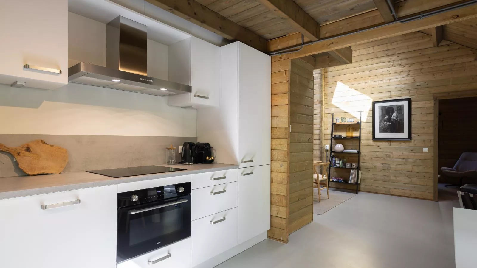 Amaryllis-Kitchen