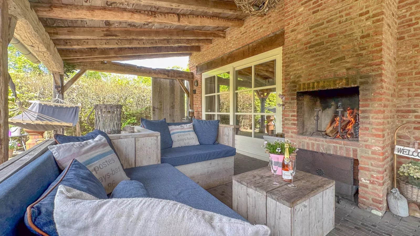 Meidoornhoeve-Terrace balcony