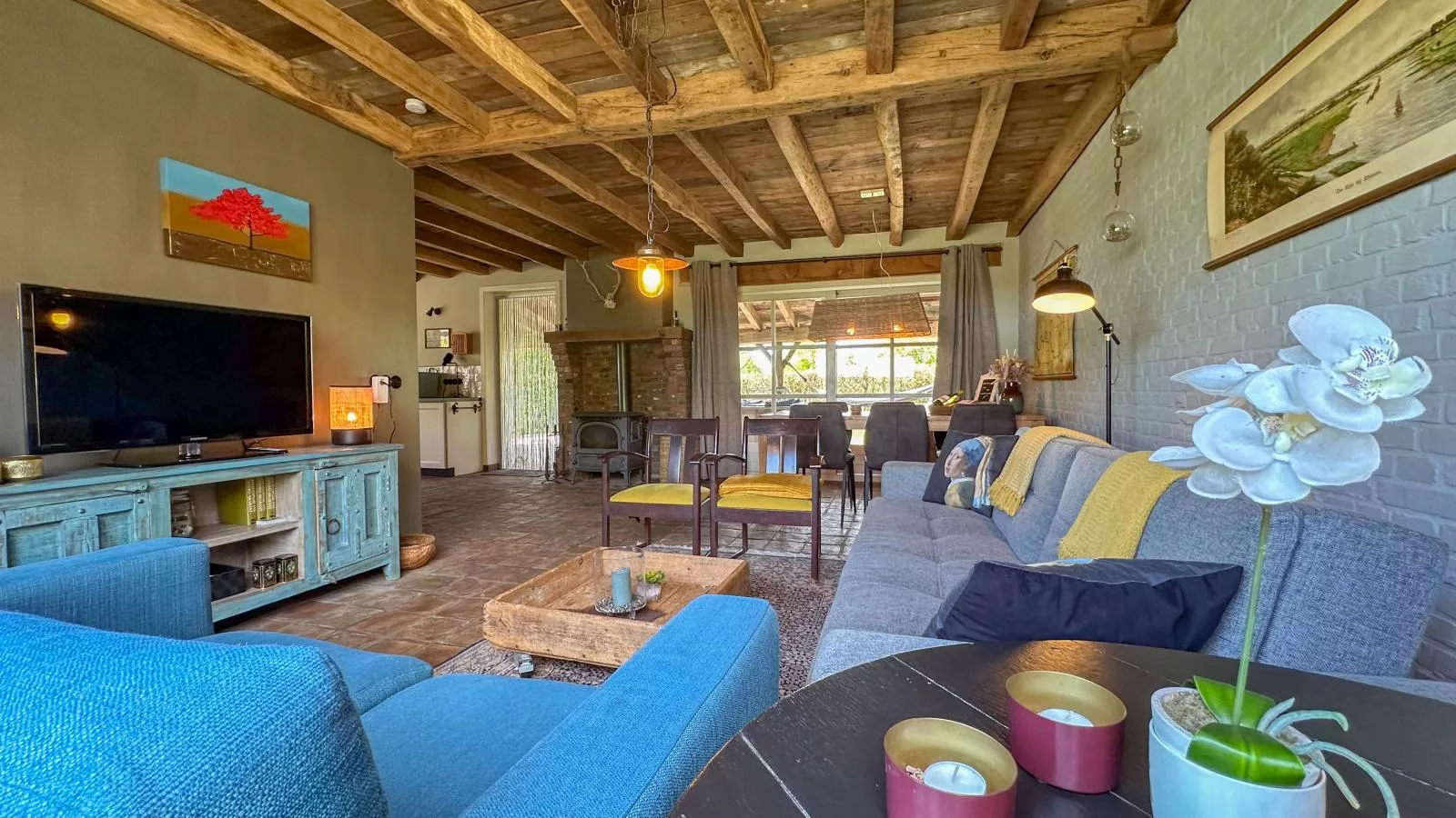 Meidoornhoeve-Living room