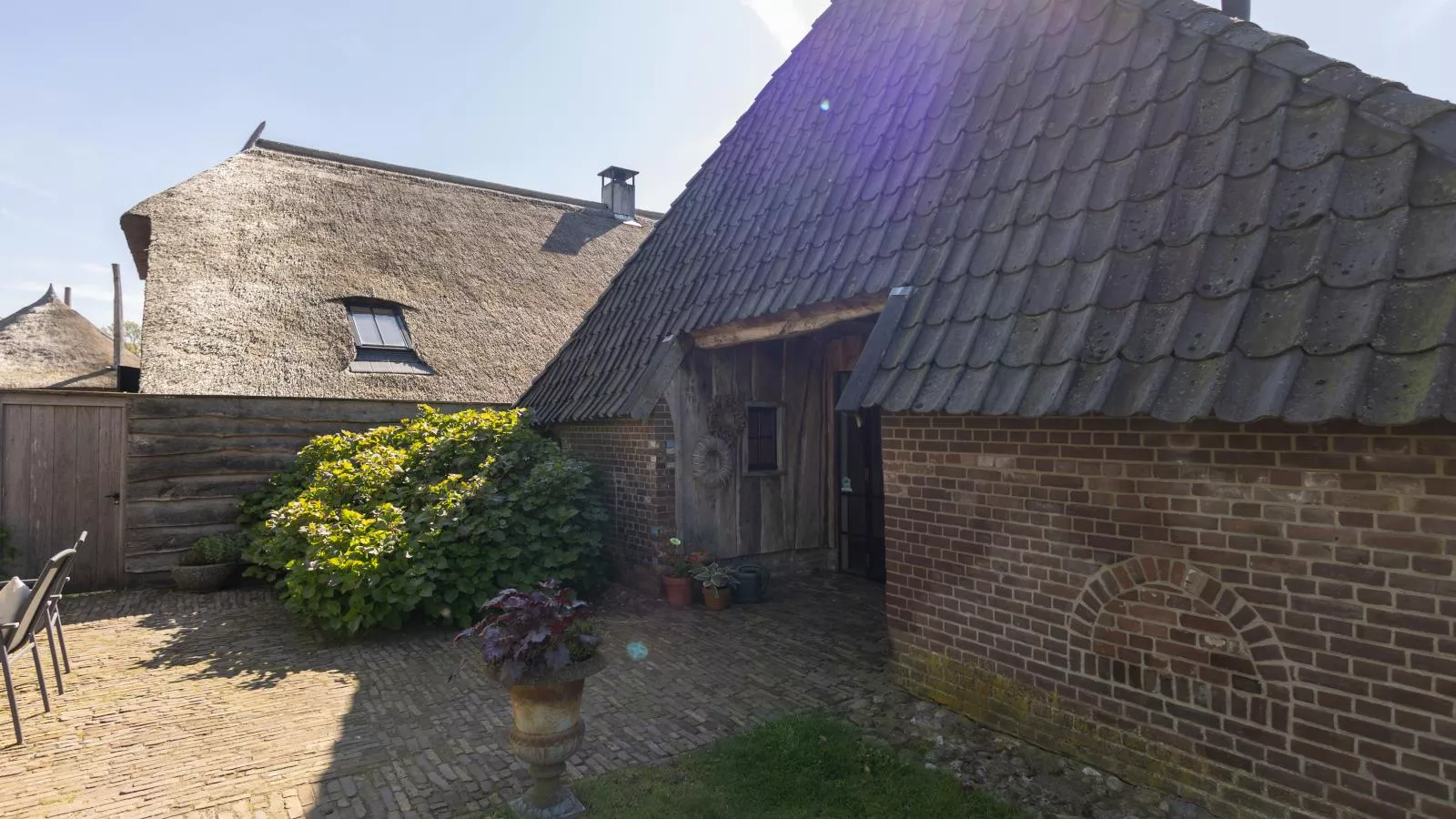 Gastenverblijf Prinsensteeg-Exterior summer