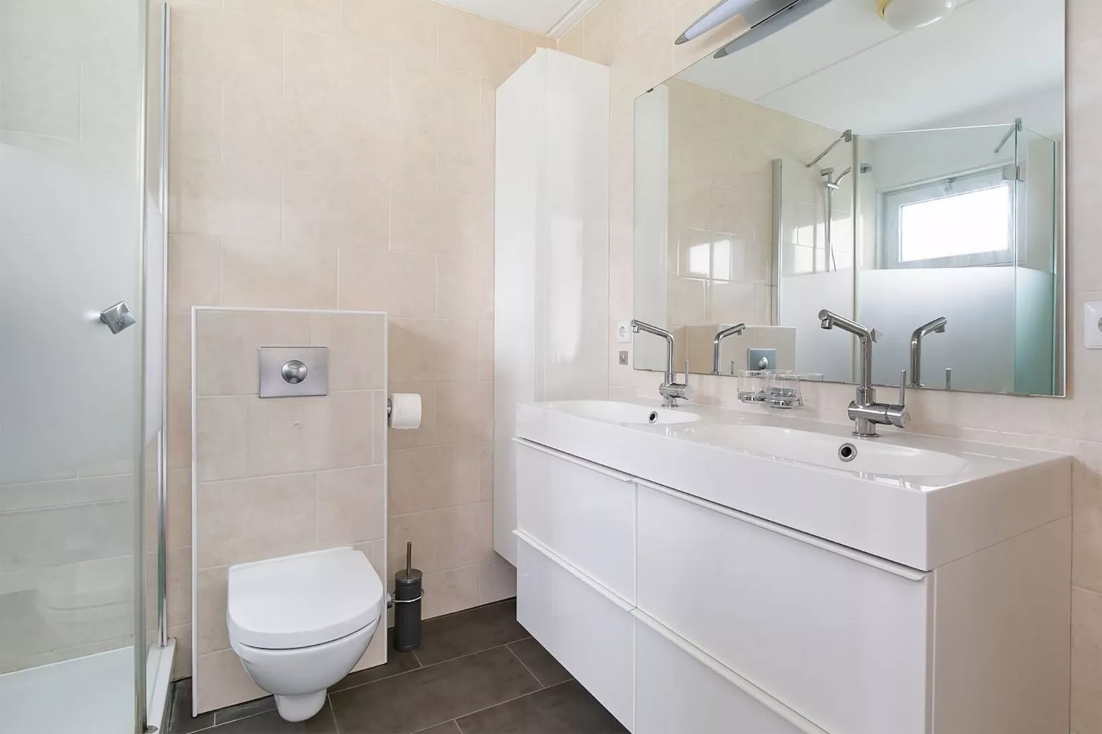 Vakantiepark Hellendoorn 6-Bathroom