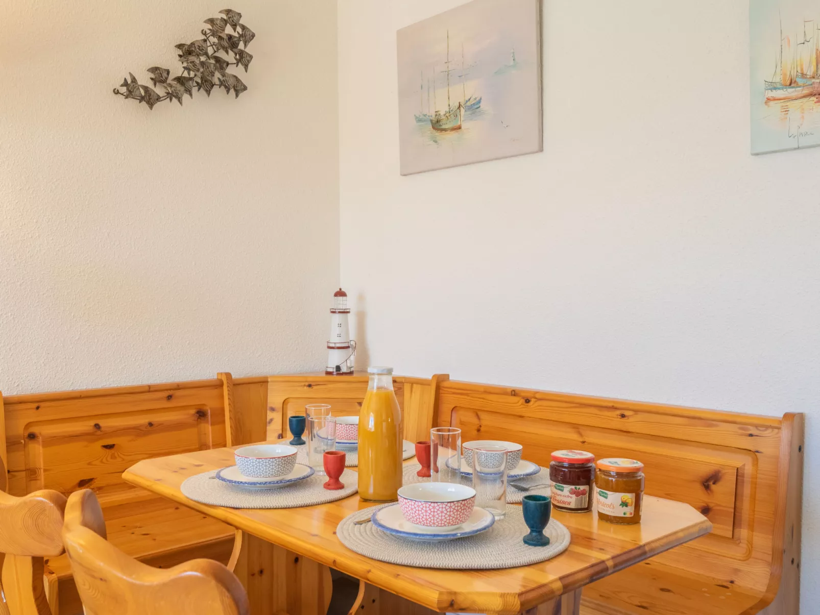Le Yachting-Inside
