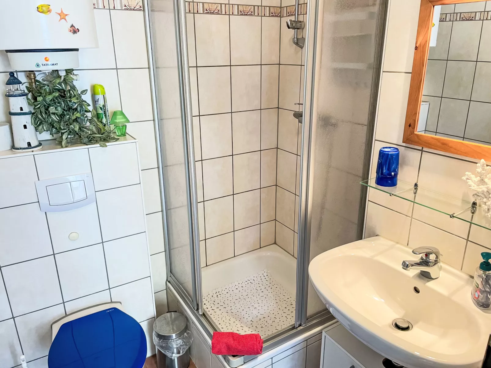 Henneberg-Inside