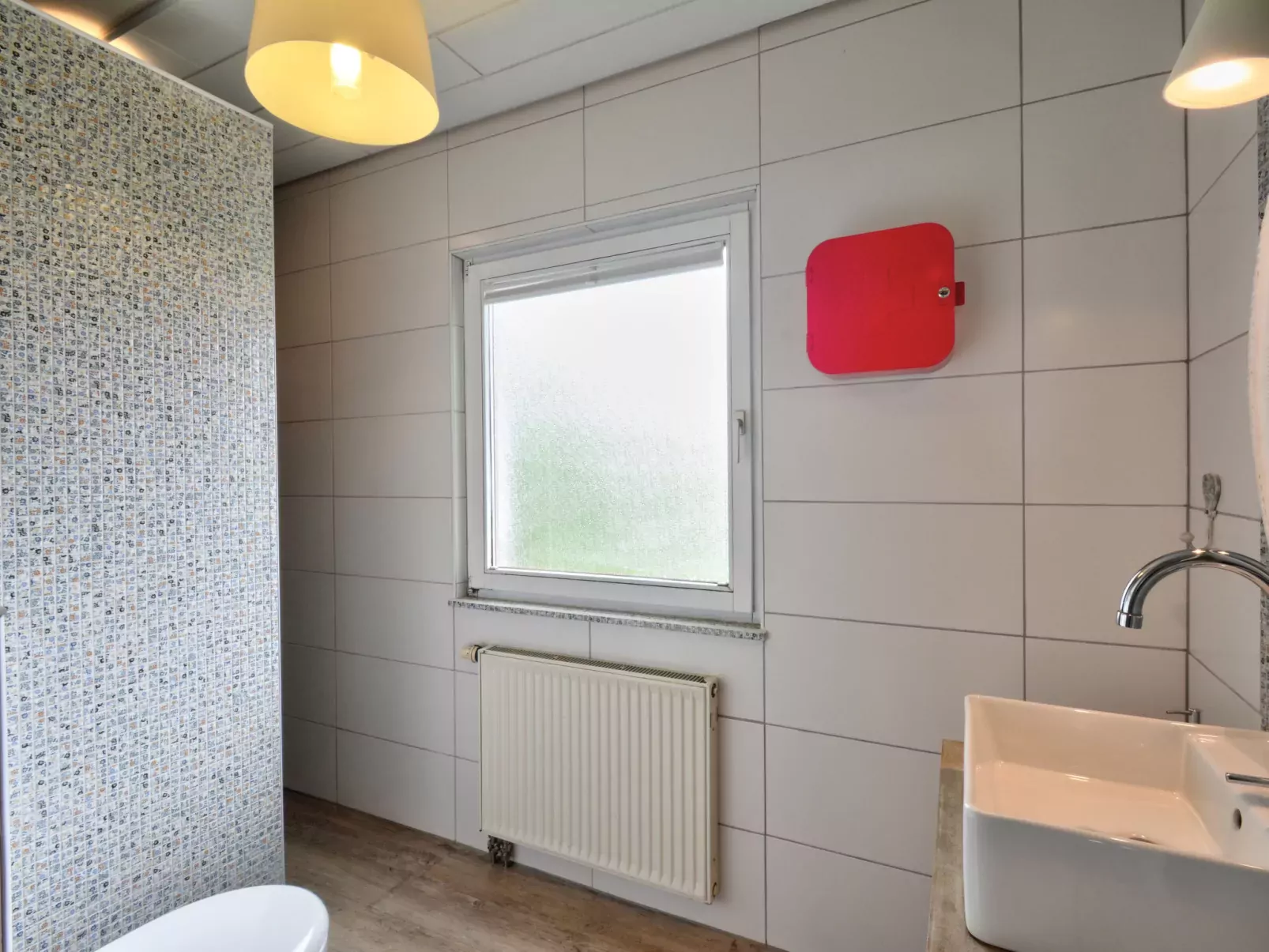 Dorf 4/Haus 10-Drinnen