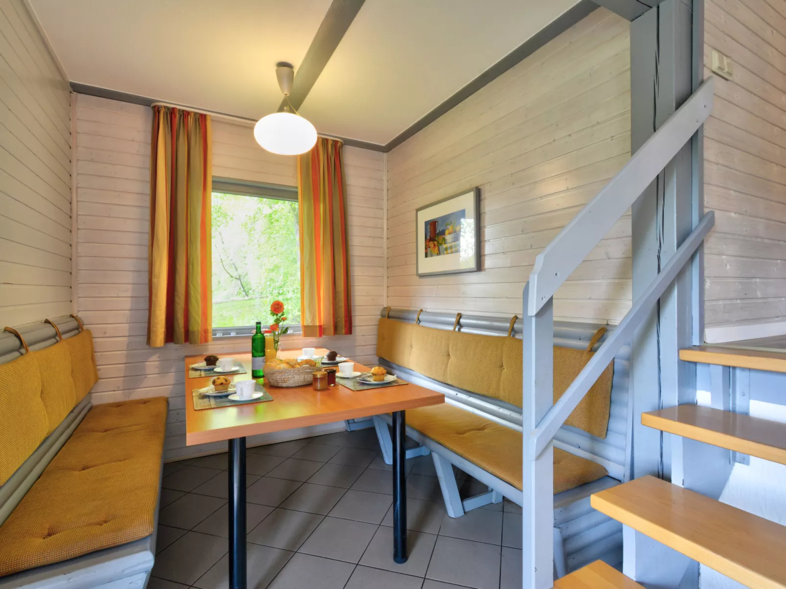 Dorf 2/Haus 68-Drinnen