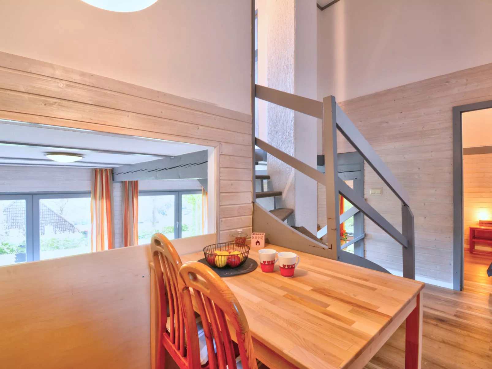Dorf 2/Haus 68-Drinnen
