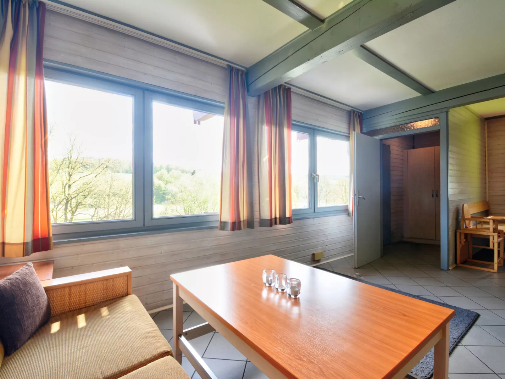 Dorf 1/Haus 14-Drinnen