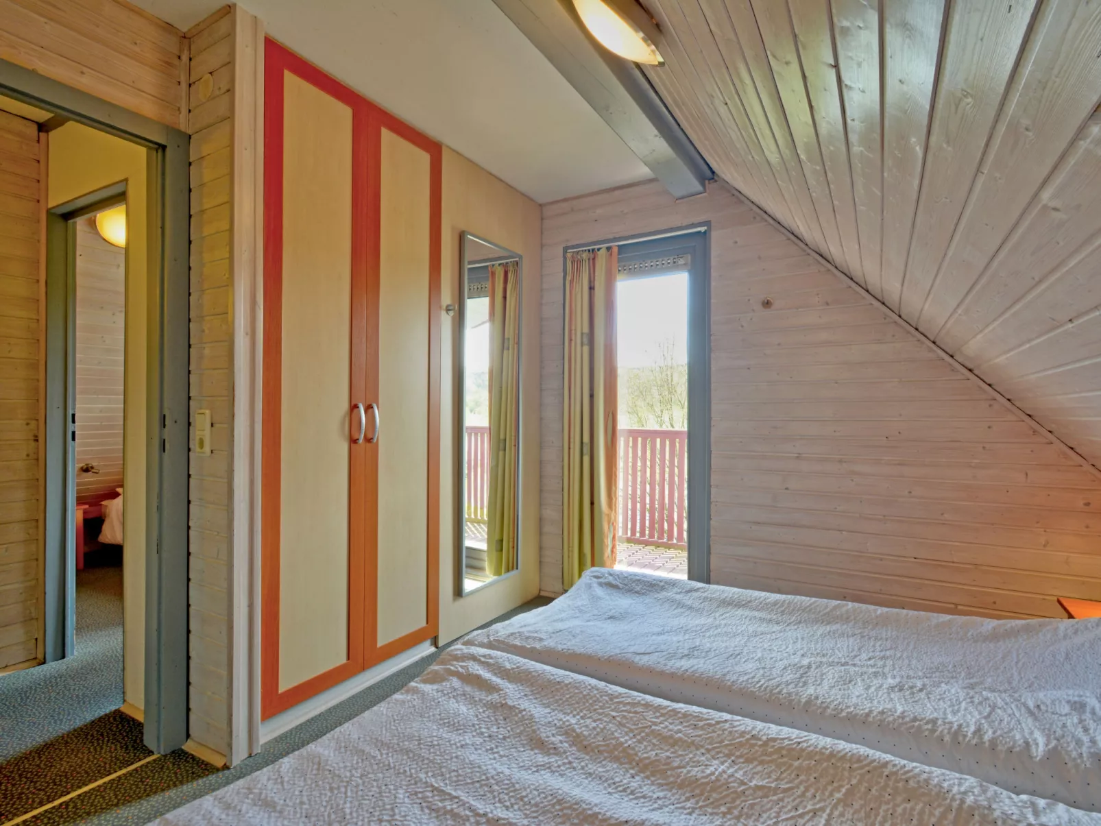 Dorf 1/Haus 14-Drinnen