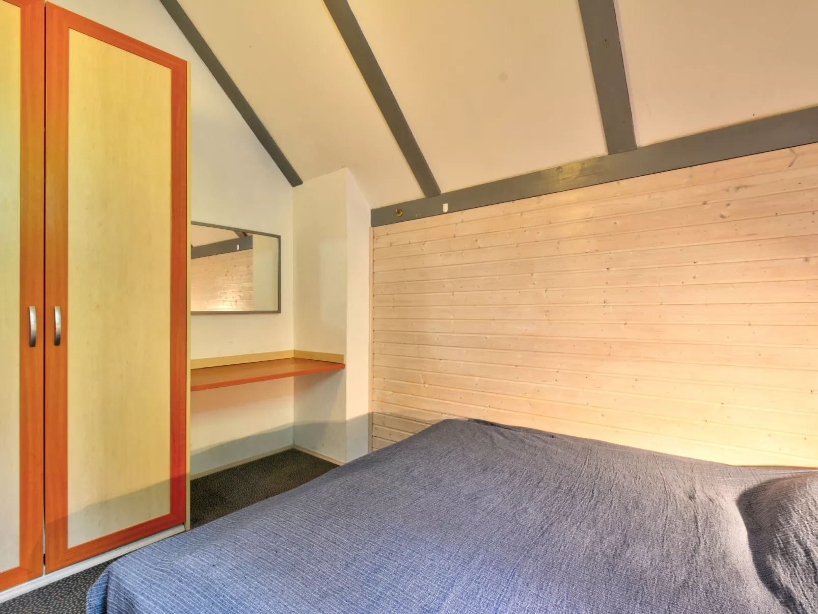 Dorf 1/Haus 14-Drinnen