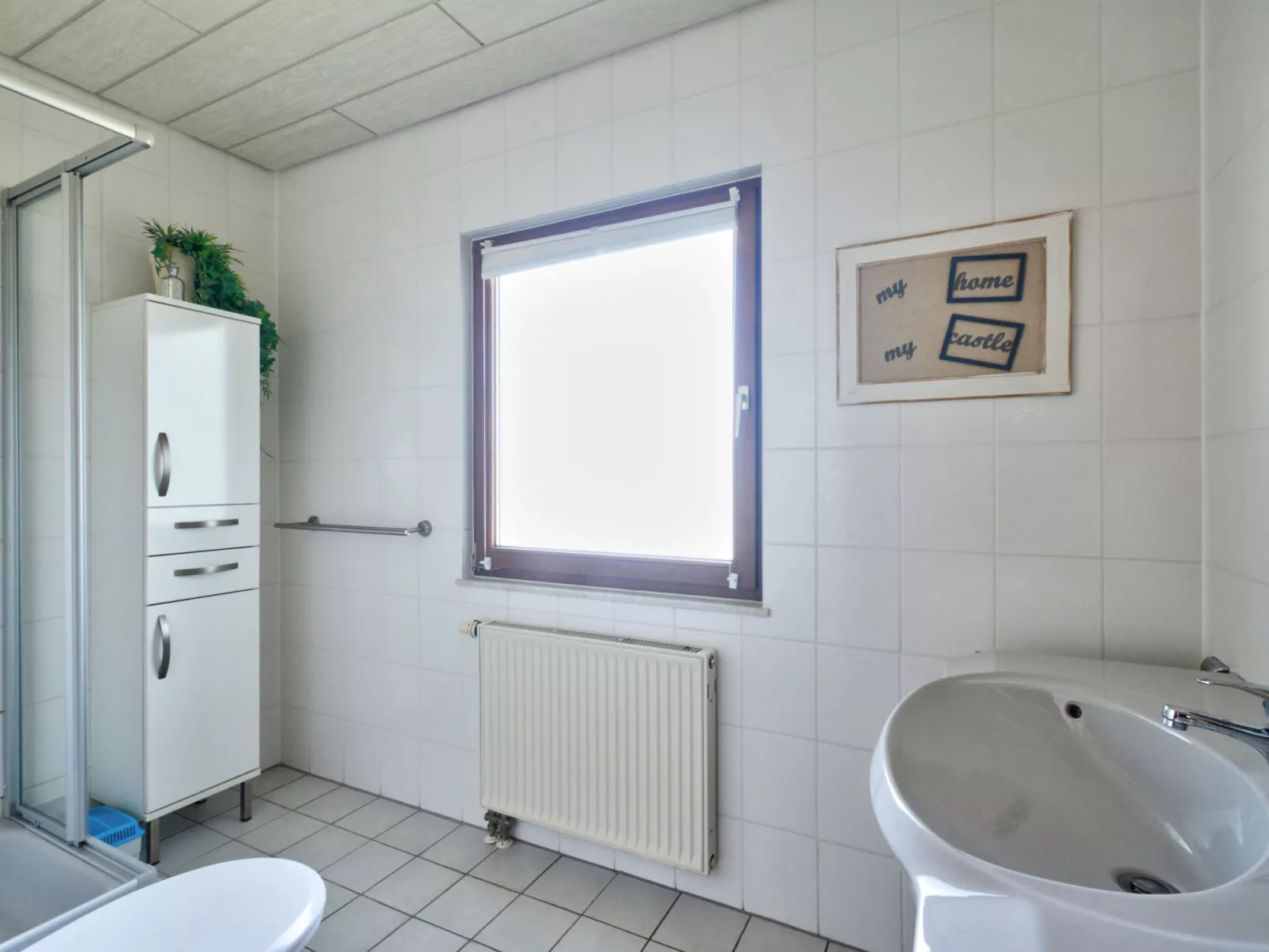 Dorf 4/ Haus 27-Inside