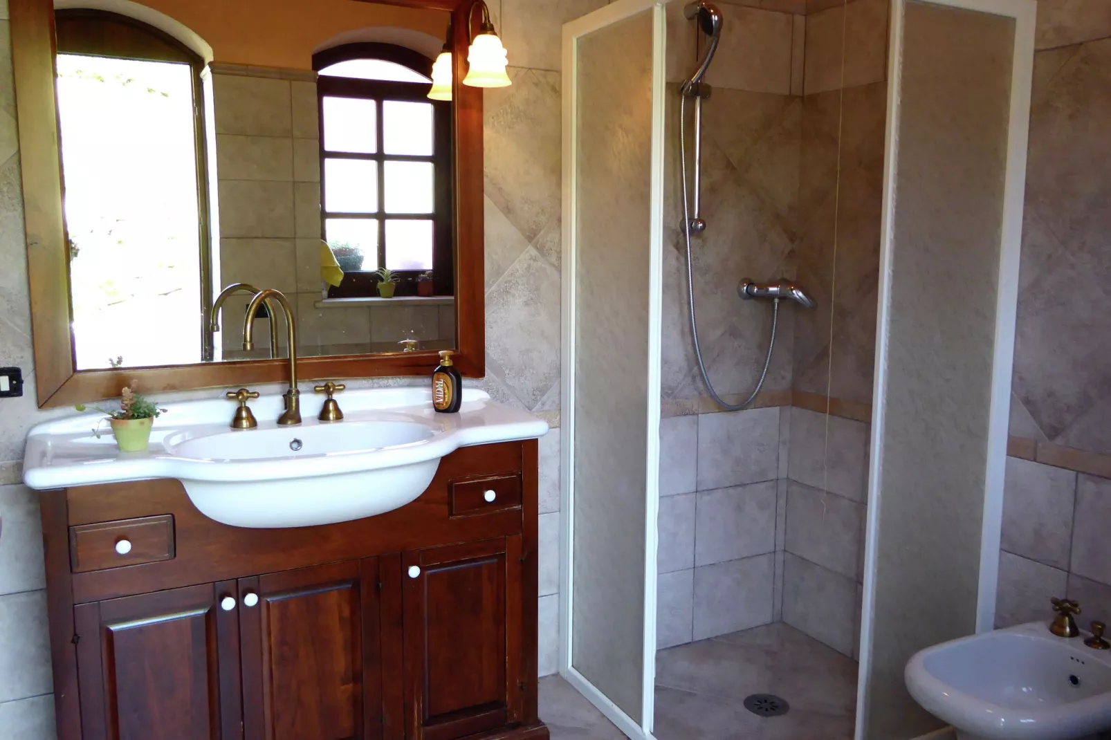 Villa Tortelli-Bathroom