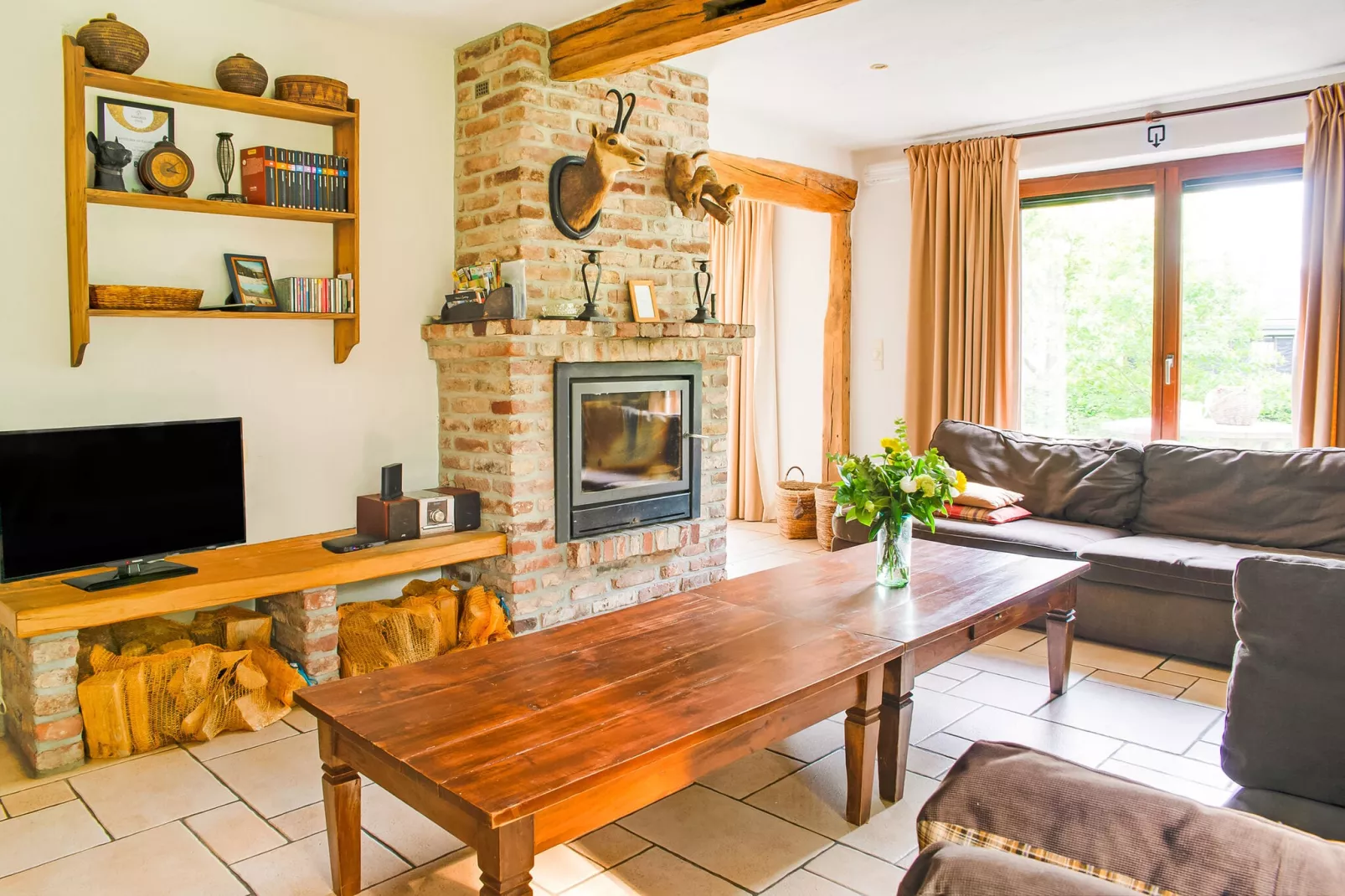 Le Duret-Living room