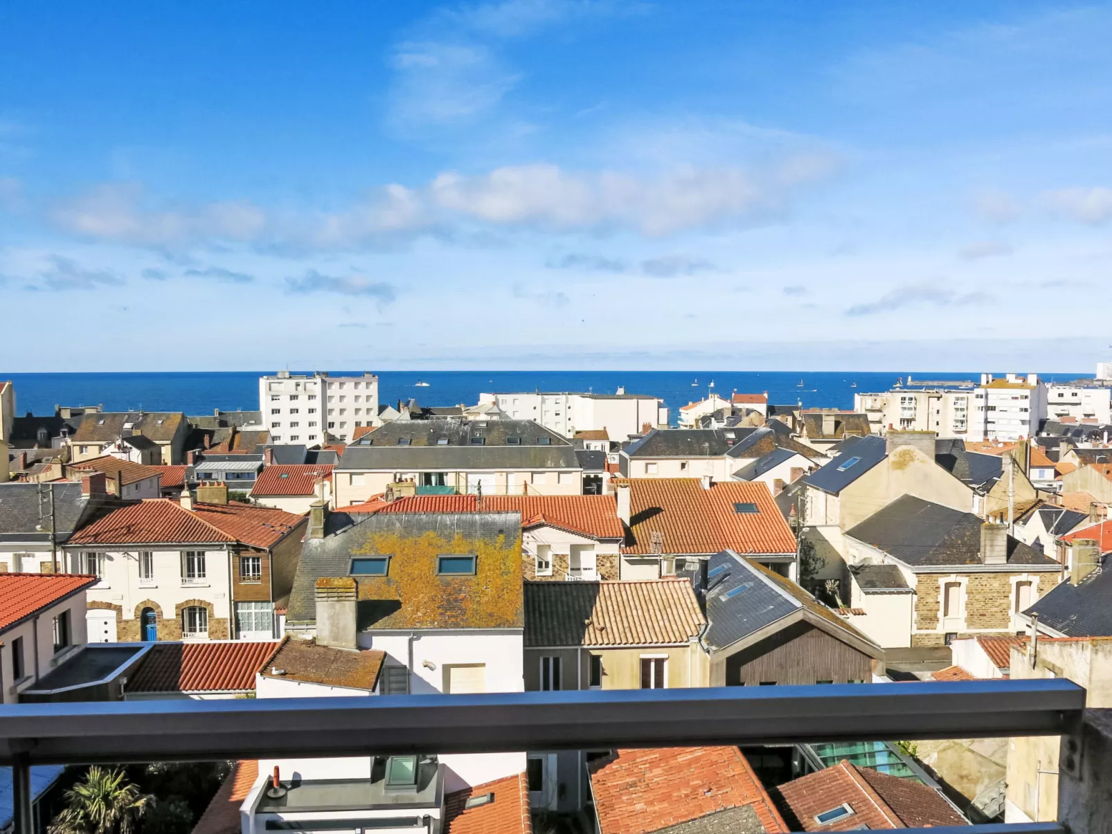 L'Hippocampe T2 balcon et large vue mer-Outside