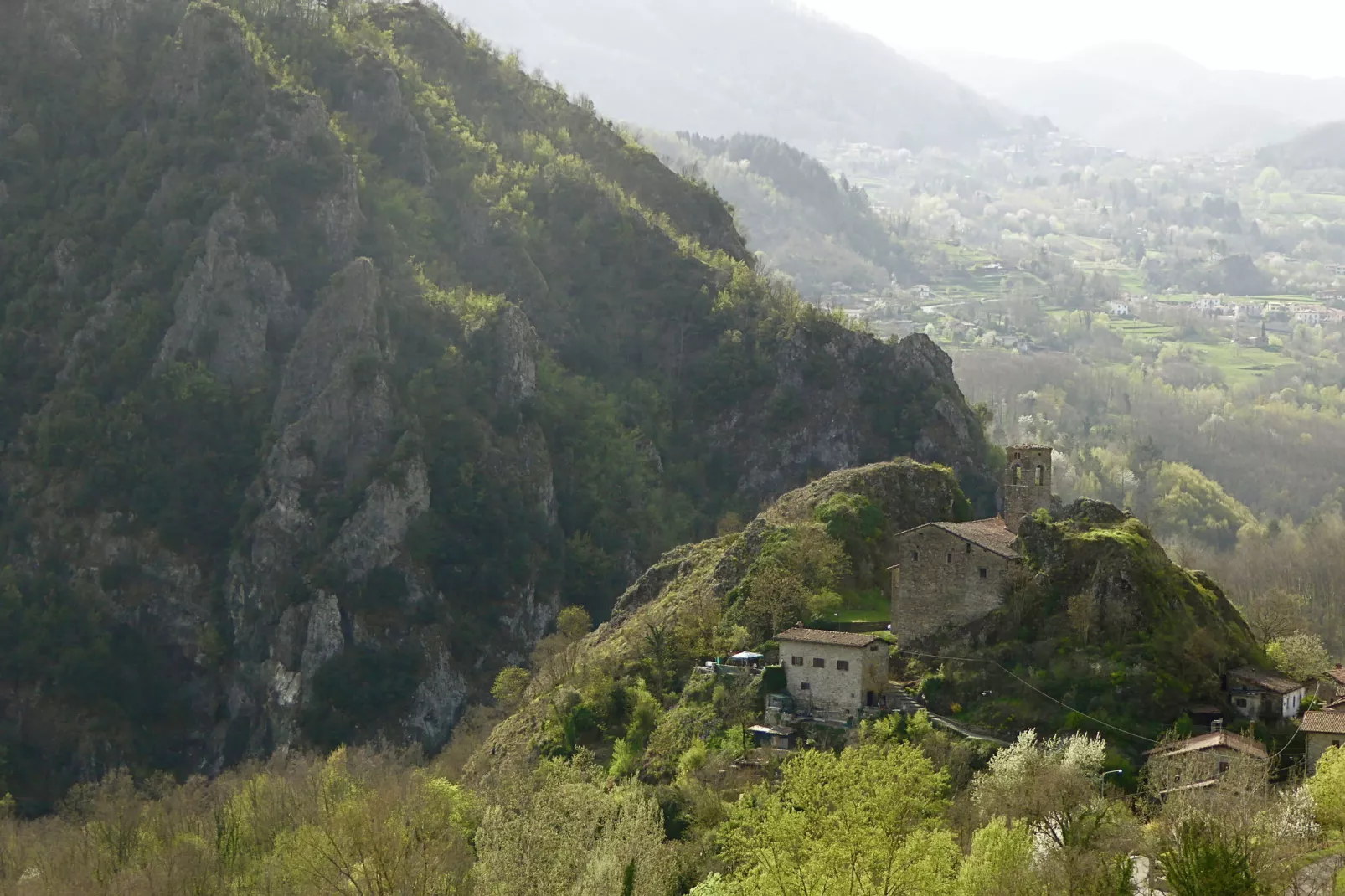 Villa Tortelli-Areas summer 5km