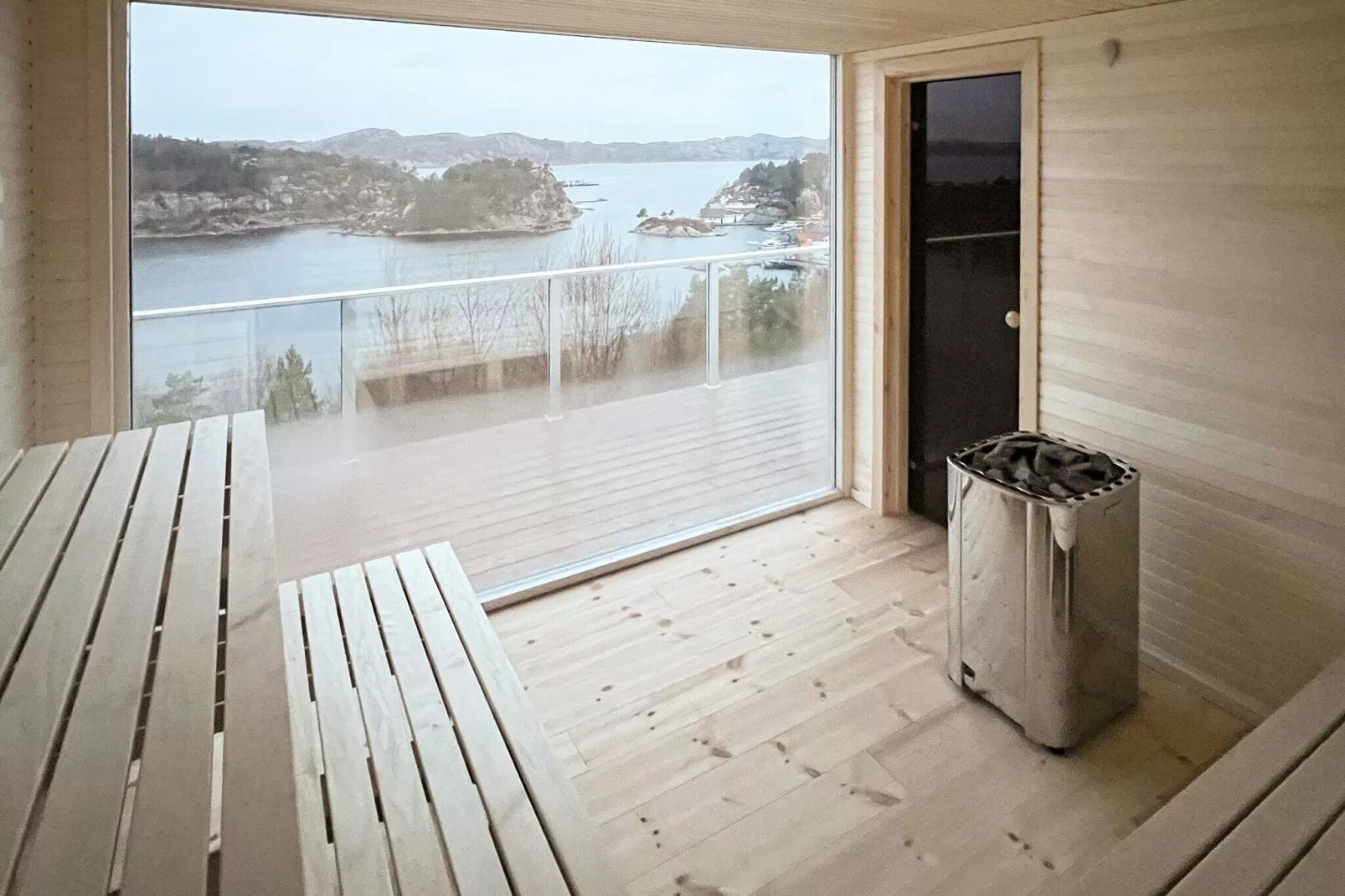 12 person holiday home in Fitjar-Sauna