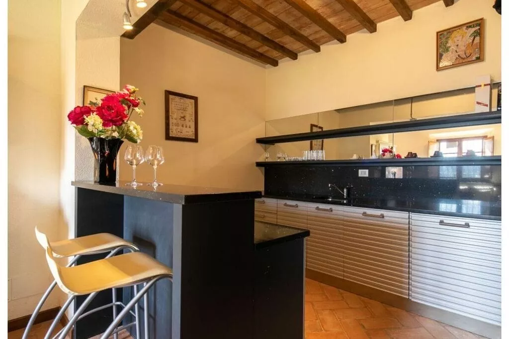 405401-Kitchen